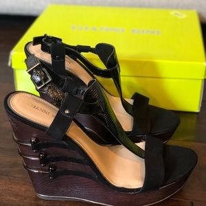 Black & Brown gently used wedges